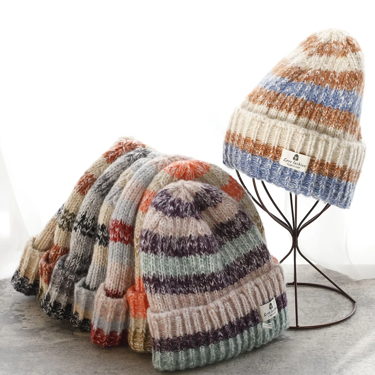 2023 cashmere Ski Pile cap Winter Retro stripe Maillard Warm Hat Wool Ski Hat Knitted Thickened Winter snow Knitted Hat Warm Hat