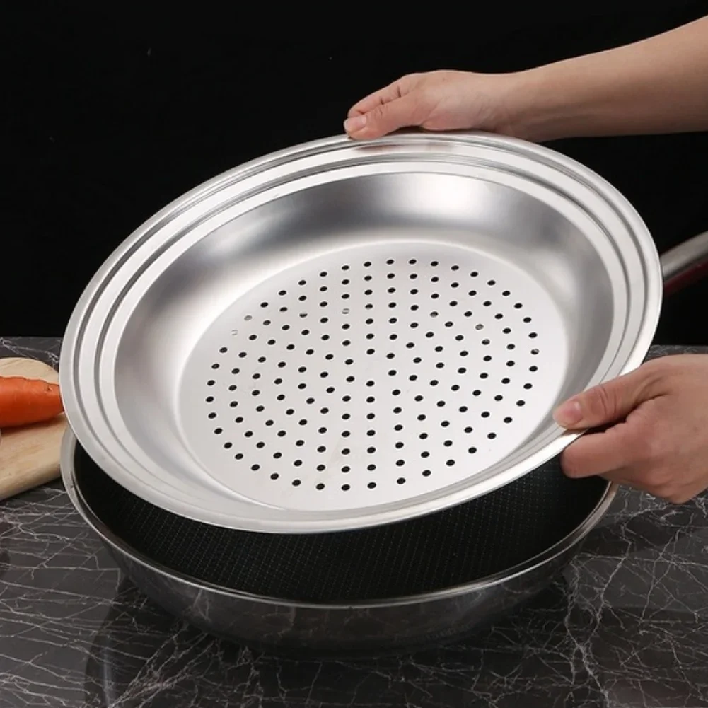Stainless Steel Steaming Insert for 30cm 32cm 34cm Woks Featuring Dense Perforations and Rust Resistant Construction
