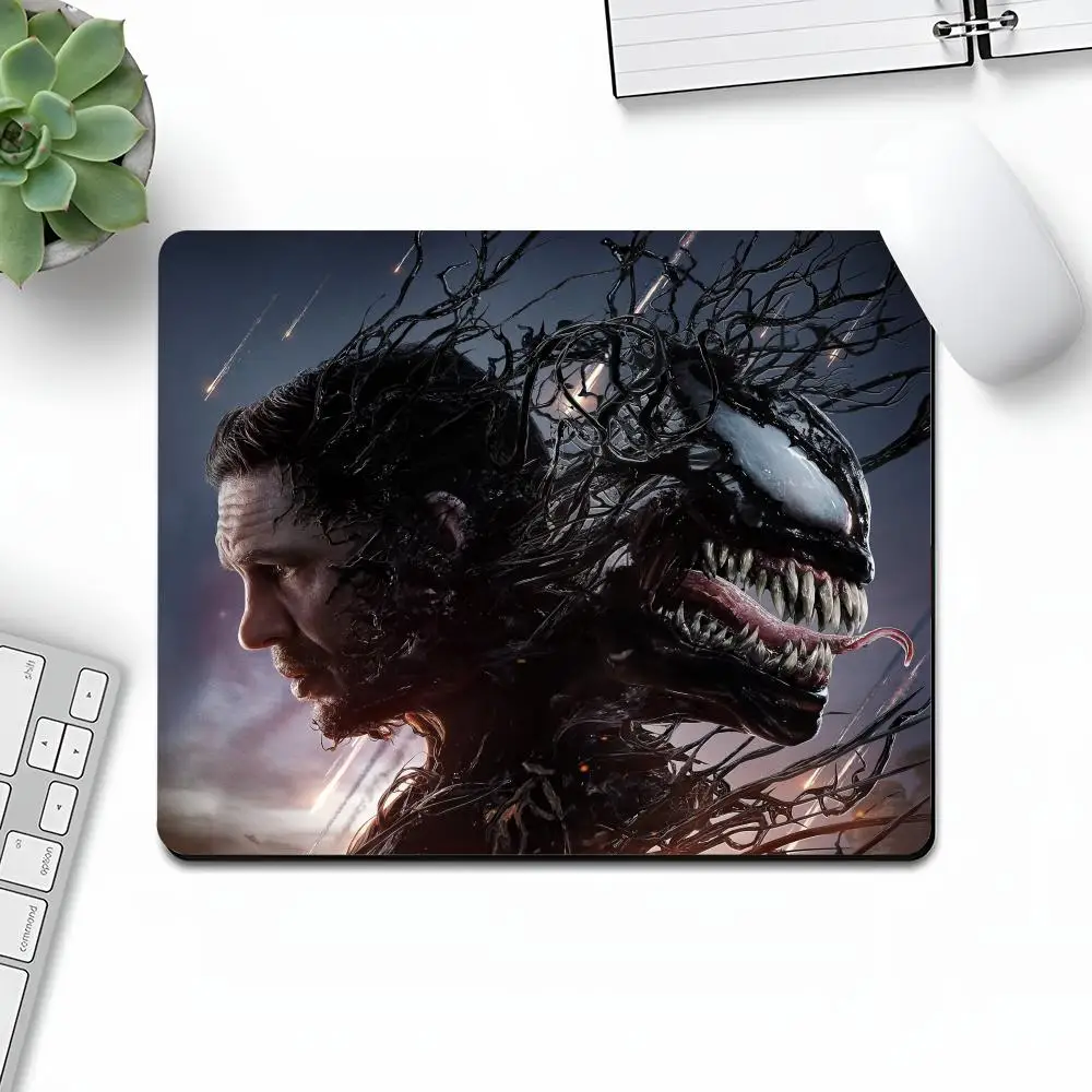 VenomS Mouse Pad Art Gaming Office Gamer Small Rubber Locking Edge Large Computer MousePad Laptop Desk Pad