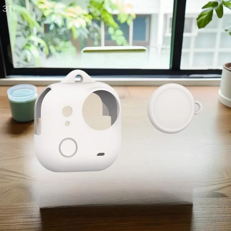 Ensure Maximum Safety for your Insta360 GO UItra; Sturdy Silicone Case and Lens Guard; Essential Insta360 GO UItra Accessories.