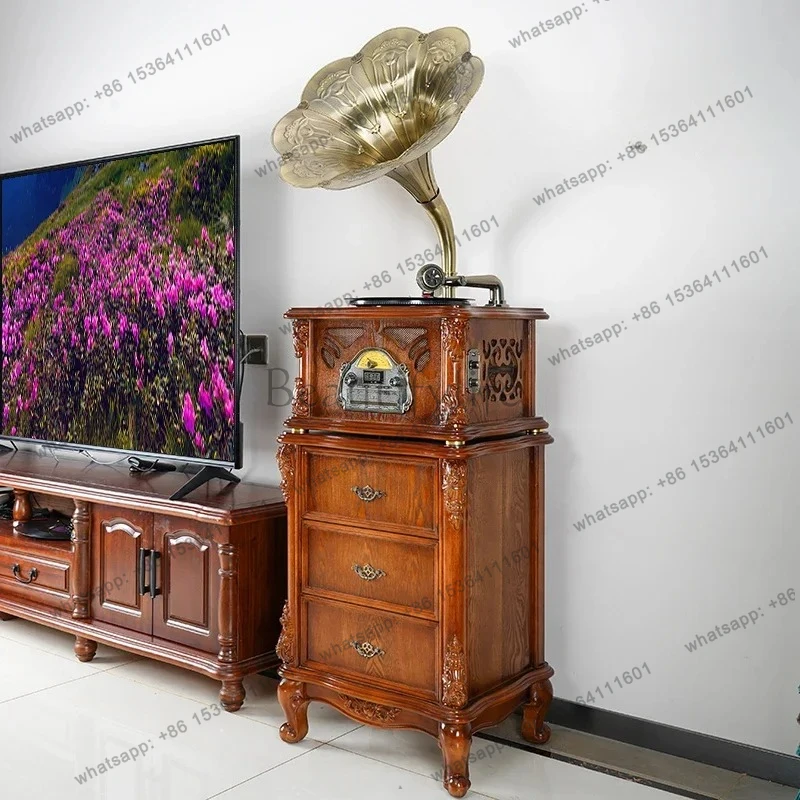

Retro living room American European style Chinese vinyl record player designer high-end fashion and exquisite