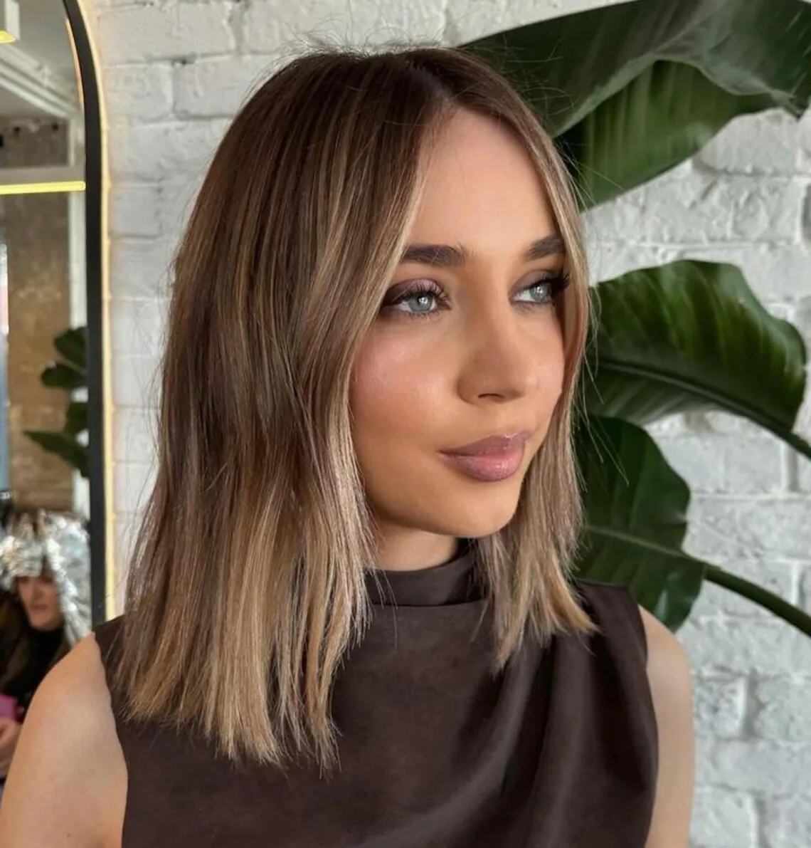 

Короткий парик-боб с эффектом балаяж и светлым блондом, коричневый, с кружевной передней частью, роскошный синтетический парик FUTURA HD, невидимый парик