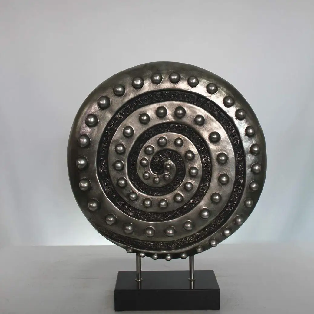 *&z Manufacturer Custom Abstract Resin Sculpture Retro Silver Waterproof Hand-painted Chinese Style Spaceman  Desktop~.