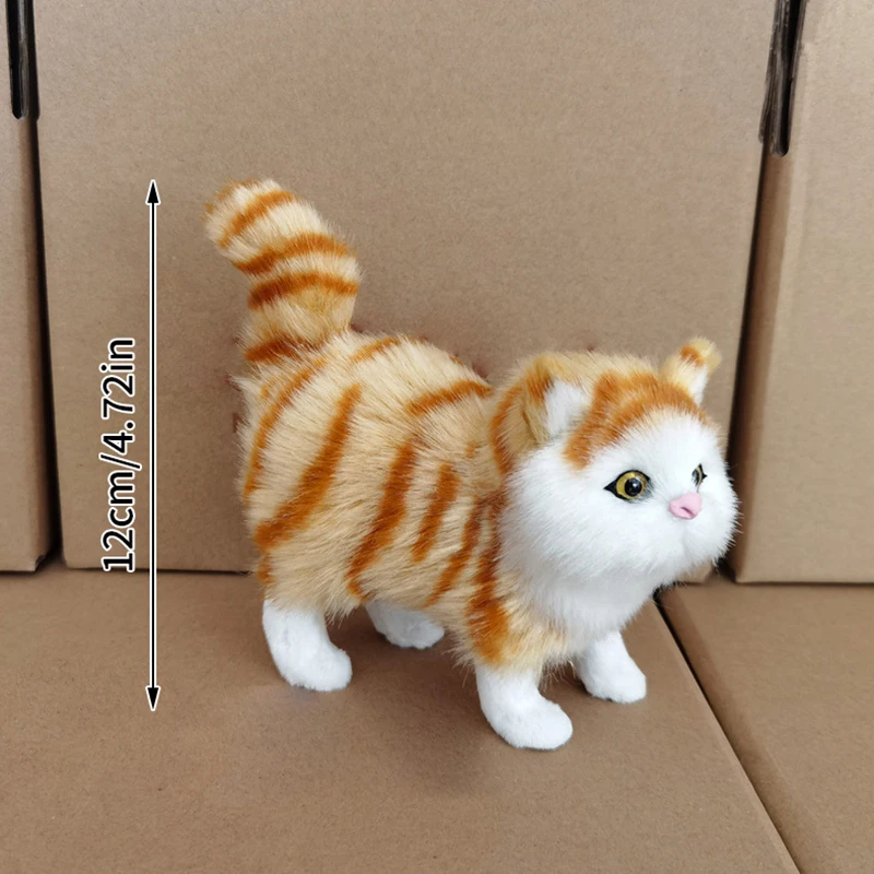 Jouets en peluche de simulation de chat mignon pour enfants, modèle de chaton en peluche douce, faux animaux réalistes pour filles, cadeau d'anniversaire, cadeau de la fête de Léon