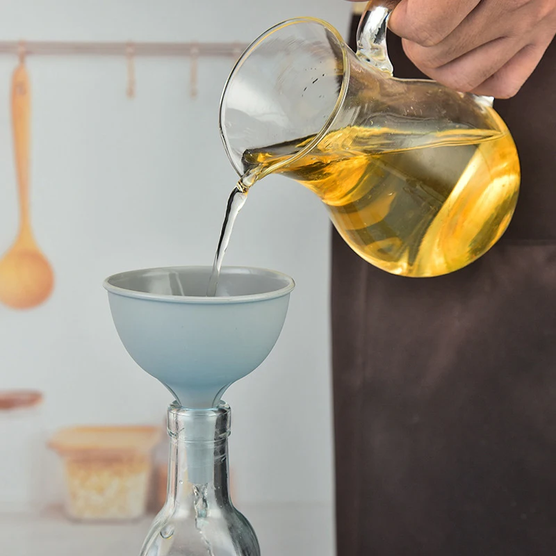 S/M/L Silicone Large Diameter Funnel Bottle Filter Separator Funnel Oil Pot Funnel Silicone Funnel Empty Bottle Packing Tool