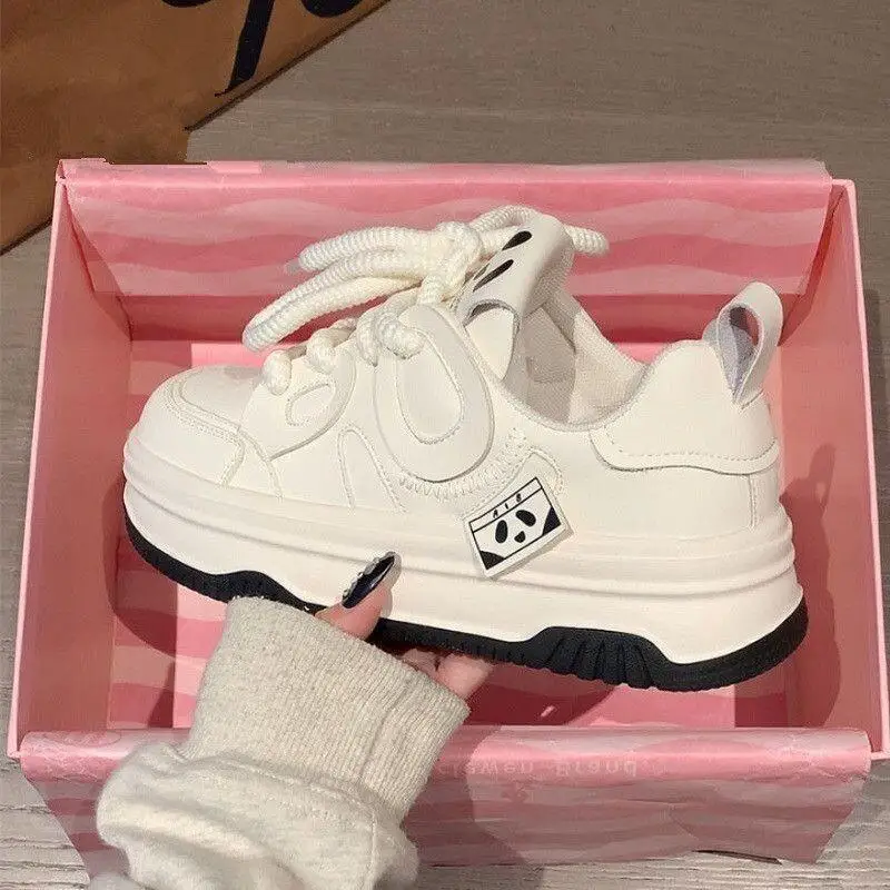 

Kawaii Casual Coat Set Fashion Children S Clothing Thick Sole White Shoes Women Panda Sneakers 2025 New Casual Sport Dad Shoes