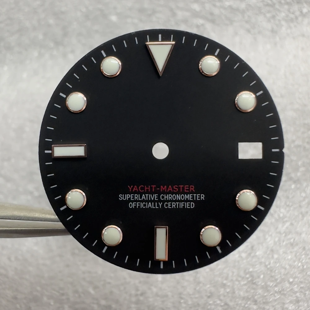 NH35 dial Watch Repair Parts 28.5MM with Calendar Luminous Dial for NH35 Automatic Movement Accessories Yacht Substitute dial