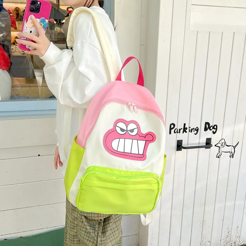 日本アニメクレヨンしんちゃんミスタークロコダイルバックパックキッズスクールバッグ漫画少年少女軽量耐久性のある旅行バックパック