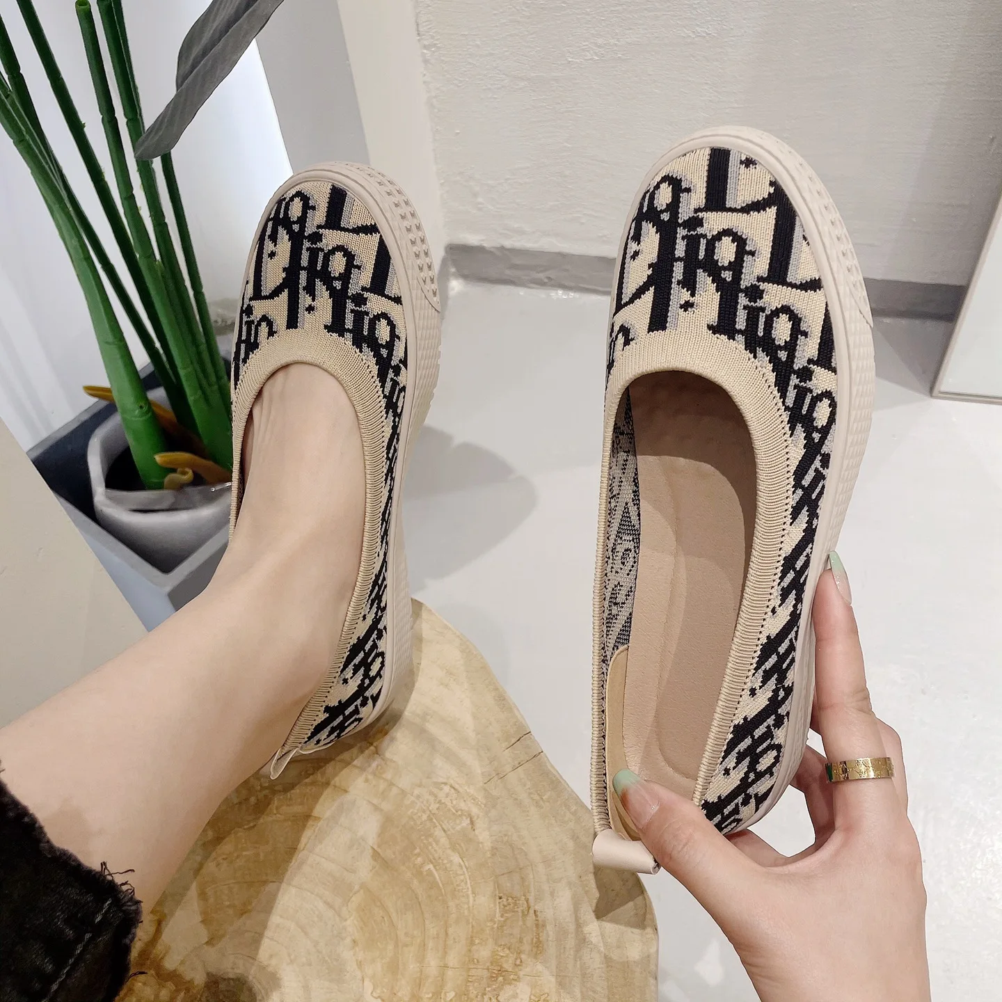 Fashion Fisherman's Shoes Women's 2023 New Thick Sole Knitted Flat Shoes Round Toe Shallow Mouth Casual Flying Weaving Shoes 40