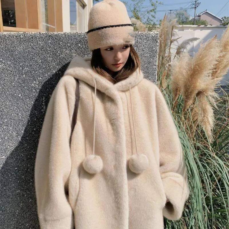 

Woman Plush Coat Winter Hooded Mid-Length Fake Mink Coat Fashion Niche Shearling Thicken Keep Warm Kawaii Cotton-Padded Jacket