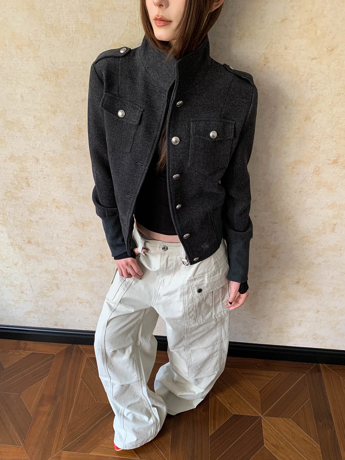 

Женская приталенная куртка Aket American Style с воротником-стойкой, на пуговицах, из полиэстера, теплая, молодежная, модная