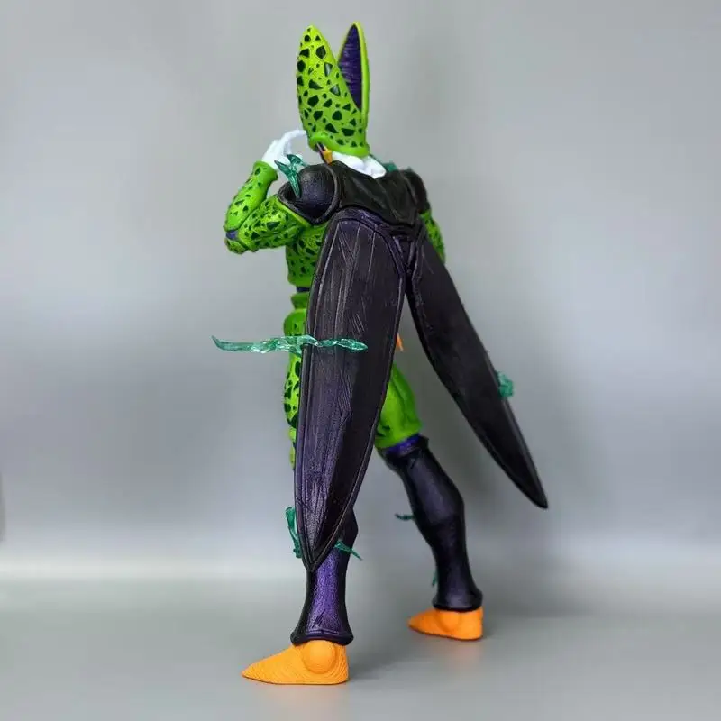 Dragon Ball Z Cell Stance Figura da collezione Modello anime Statua Display in scatola Articolo Prezzo all'ingrosso Action Figure da collezione