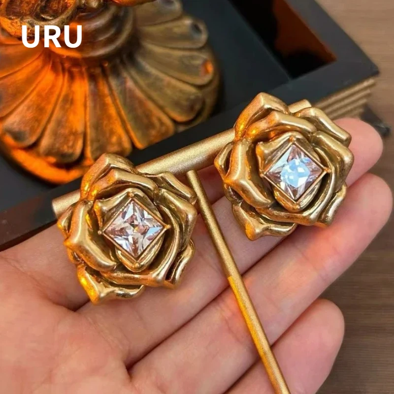 

Trendy Jewelry Vintage Temperament Flower Earrings For Women Female Gifts Delicate Design Ear Accessories Hot Selling