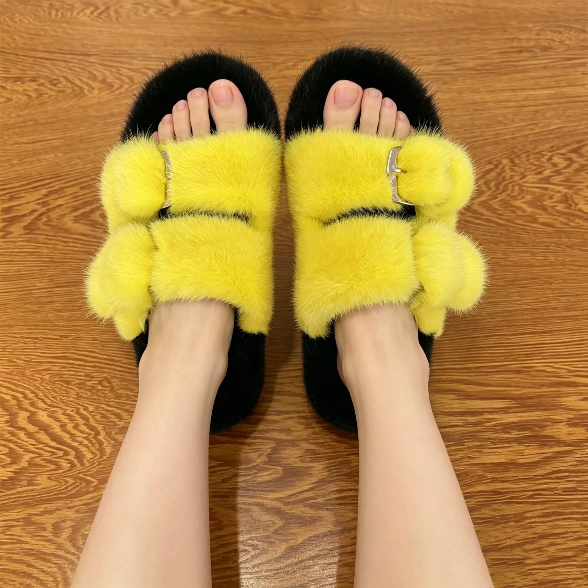 

Women's Sandals Slippers Open Toe Luxury Mink Fur Slippers Summer Sandals 2026 Mules Outdoor Slip on Shoes for Women Fur Slides