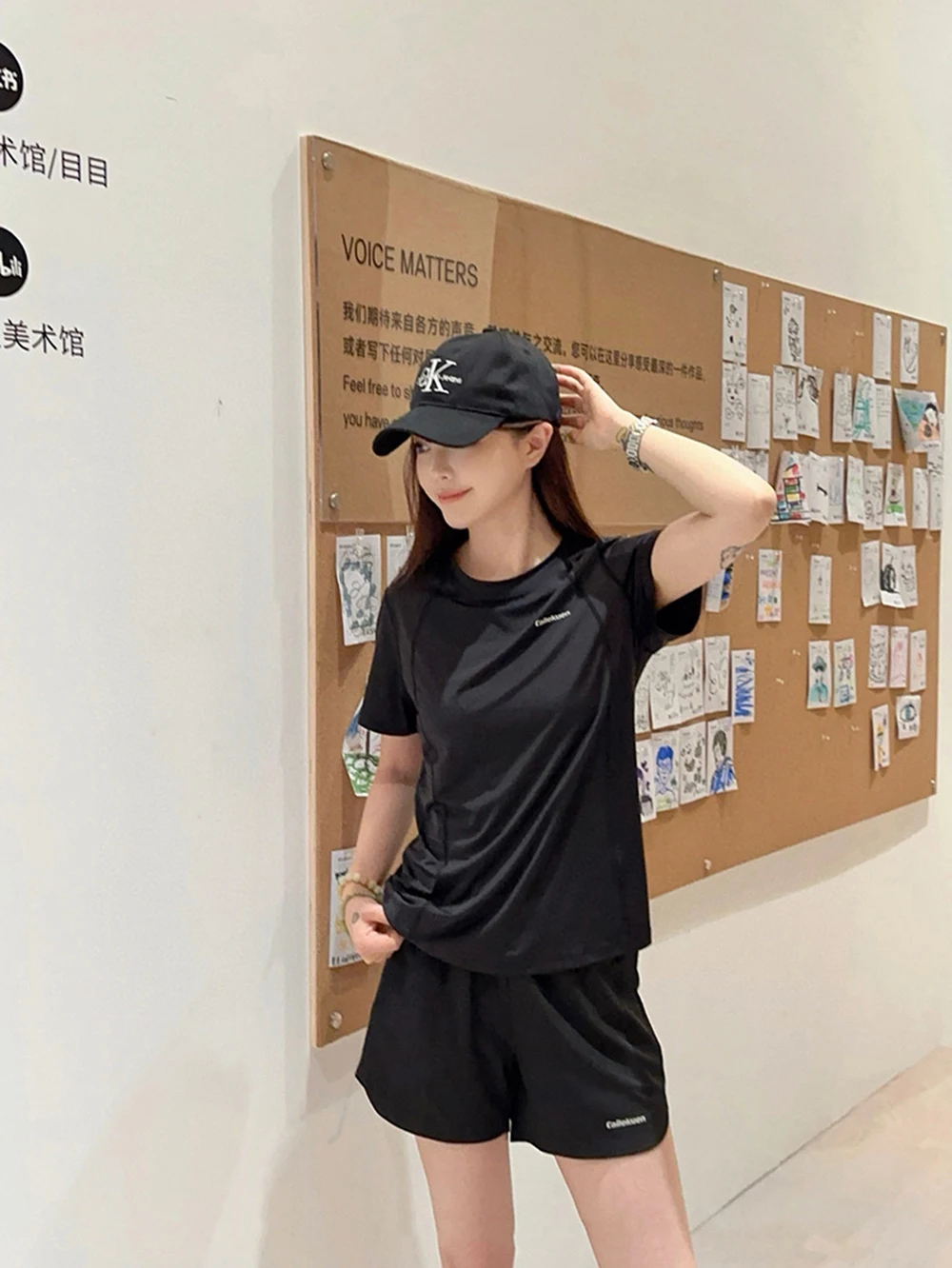 Women's Summer Sun Protection Sports Set Quick Dry Lightweight Breathable O-neck Thin T-Shirt+Elastic Waist Running Shorts