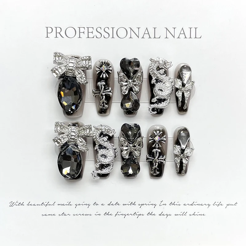 10pcs Fashion Handmade Press on Nail Punk Style Metal Snake Decoration with Diamonds Daily Wearable Artificial False Nail