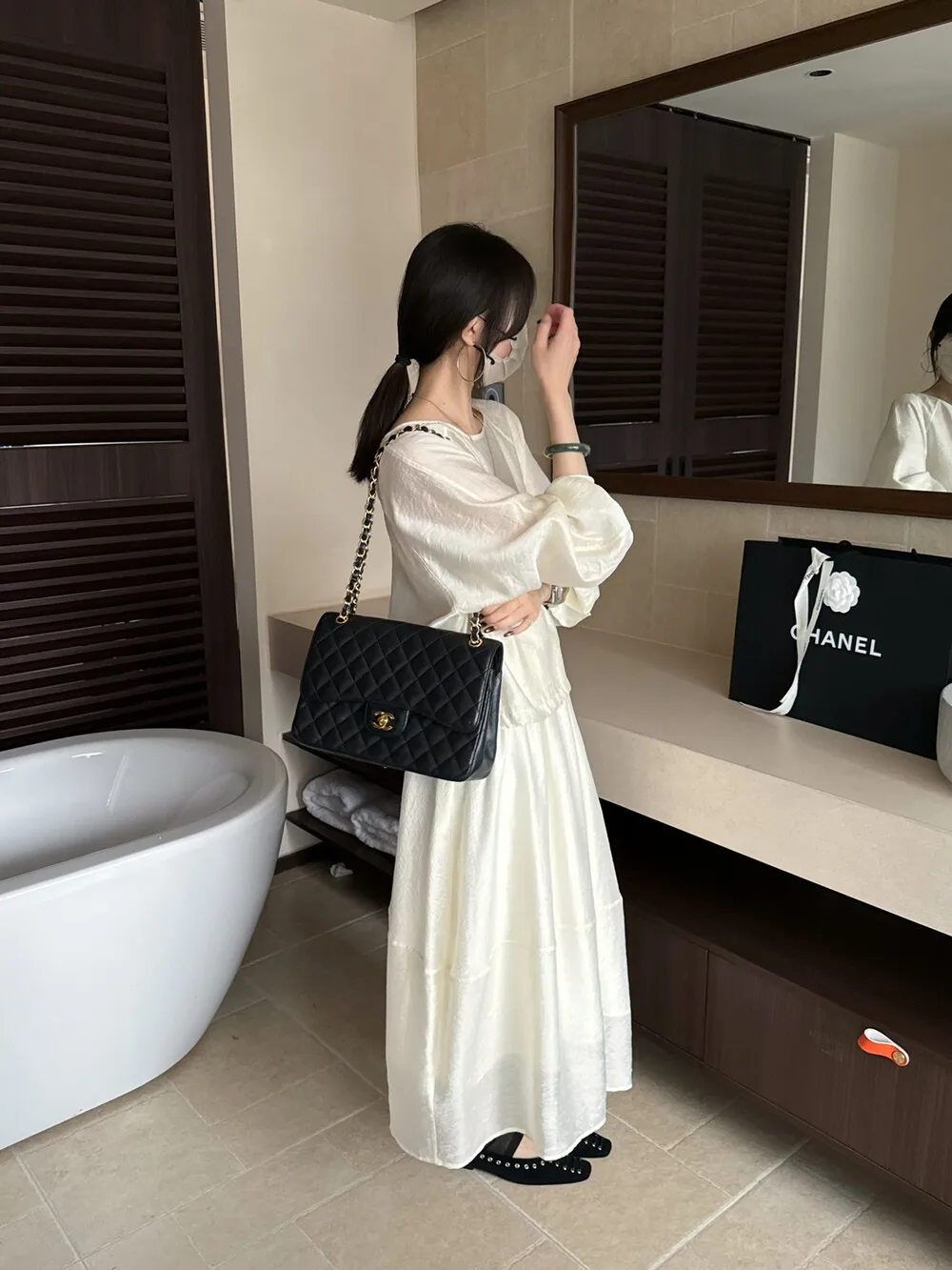 

Комплект из двух предметов Lilian Legacy: нежный топ и юбка, весенняя модная женская одежда, комплект в мягких тонах