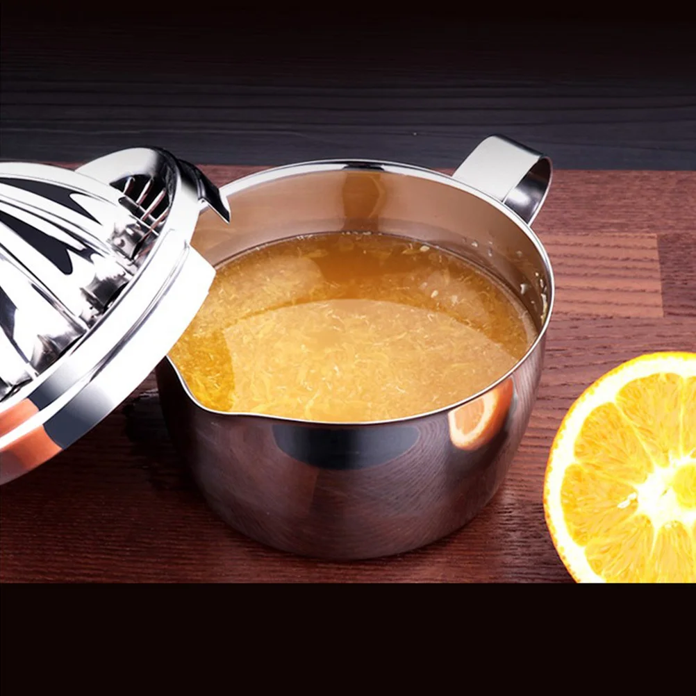 

Manual Juicer Stainless Steel Portable Orange Lemon Fruit Juice Squeezer Efficient Cone Shape Quick Extraction