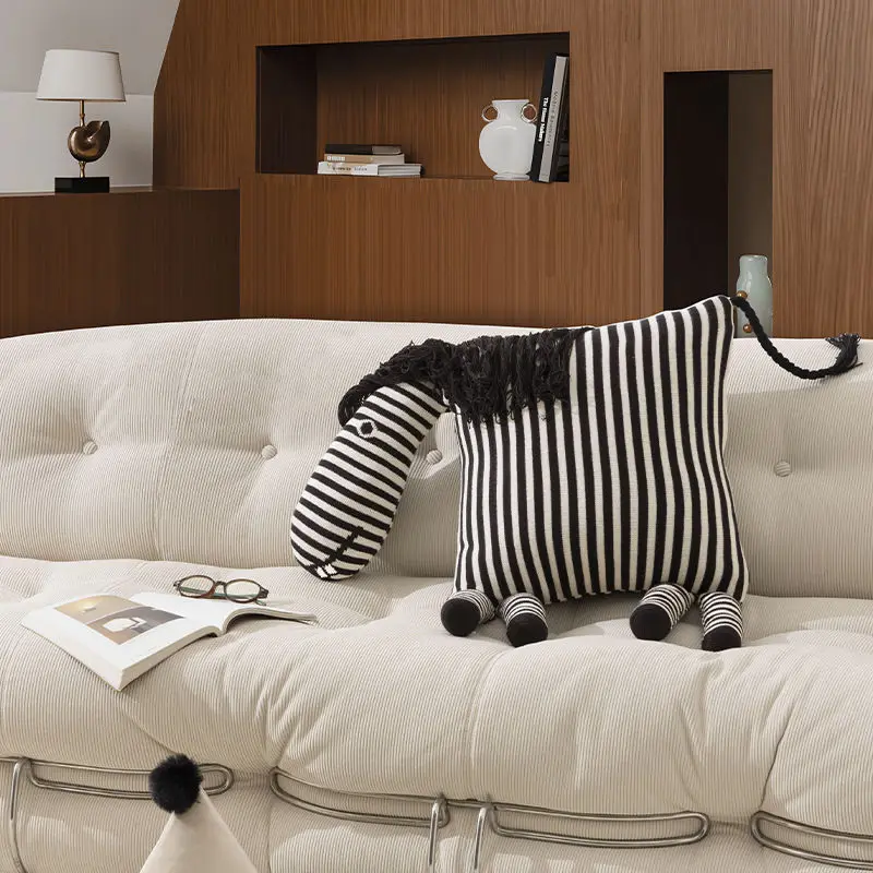 Luxuriöses, gestreiftes, abstraktes Bürostuhl-Kissenkissen mit Zebramuster – modernes Design für hochwertige Komfort-Murakami-Kissen