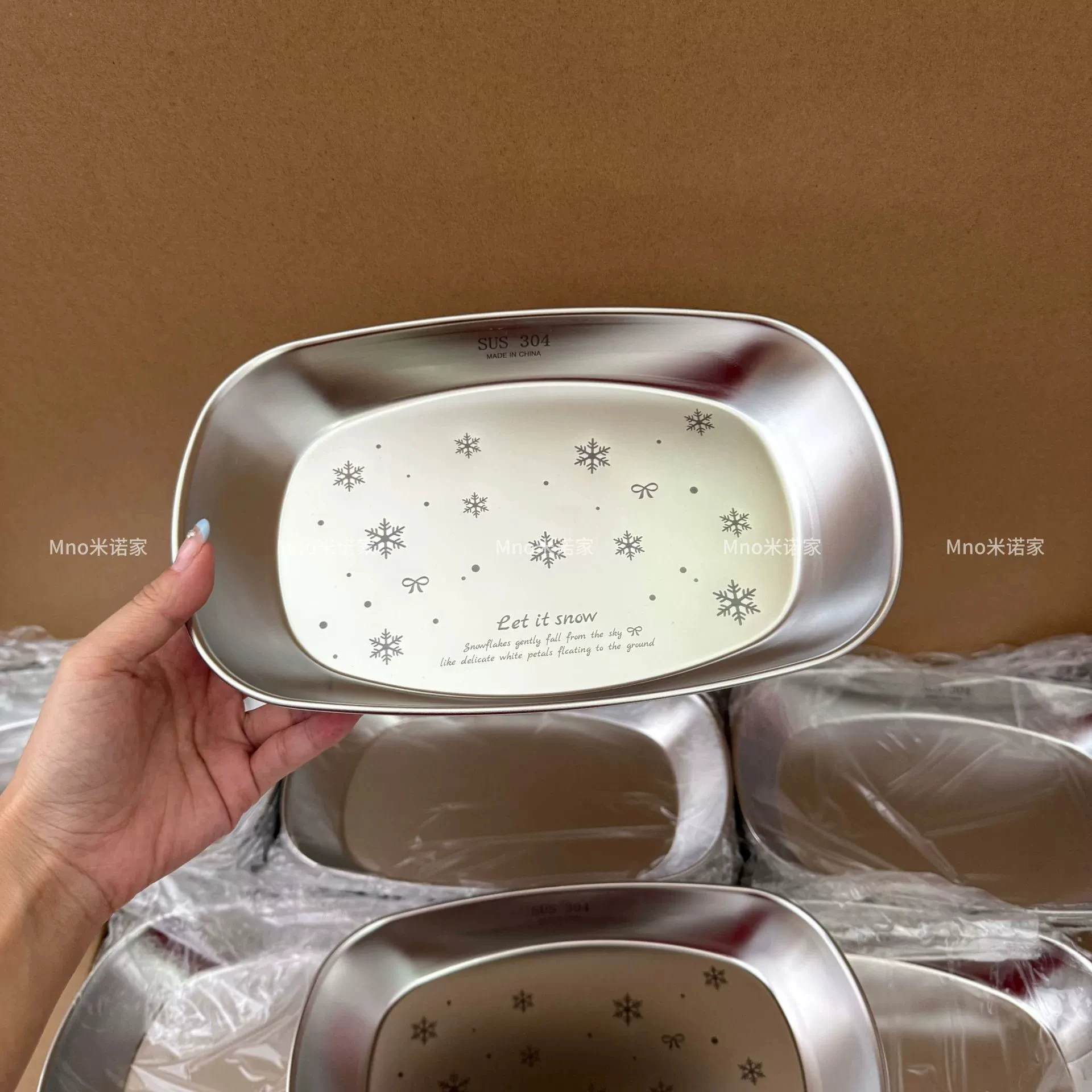 Stainless Steel 304 Food Grade Rectangular Plate Breakfast Outdoor Fruit Dessert Snack Serving Tray Snowflake Design 255mm 160mm