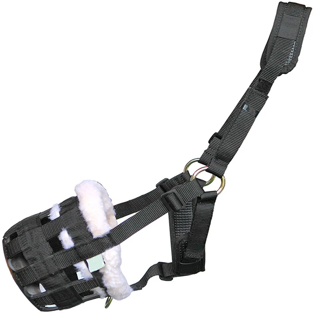 Zimowy, gruby, pluszowy kaganiec dla konia, zapobiegający gryzieniu, sprzęt do treningu i ochrony podczas pasowania.