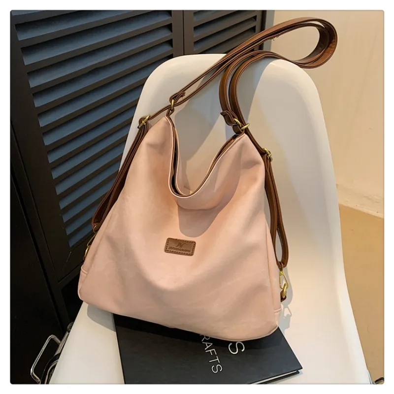 

Leisure Large Capacity PU Zipper Backpack 2024 New Trend Versatile Commute Sewing Thread High Quality Women's Shoulder Bags