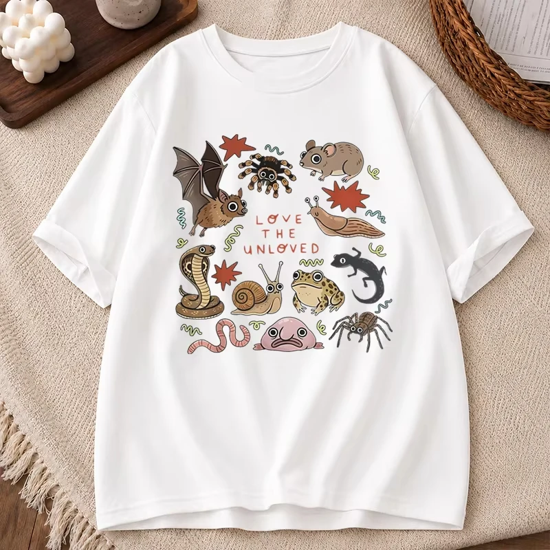 Love The Unloved Shirt Cute Weird Animal Tee Retro Entomology Tshirt Casual Short Sleeve Tee Trendy Biology Teacher Tshirt