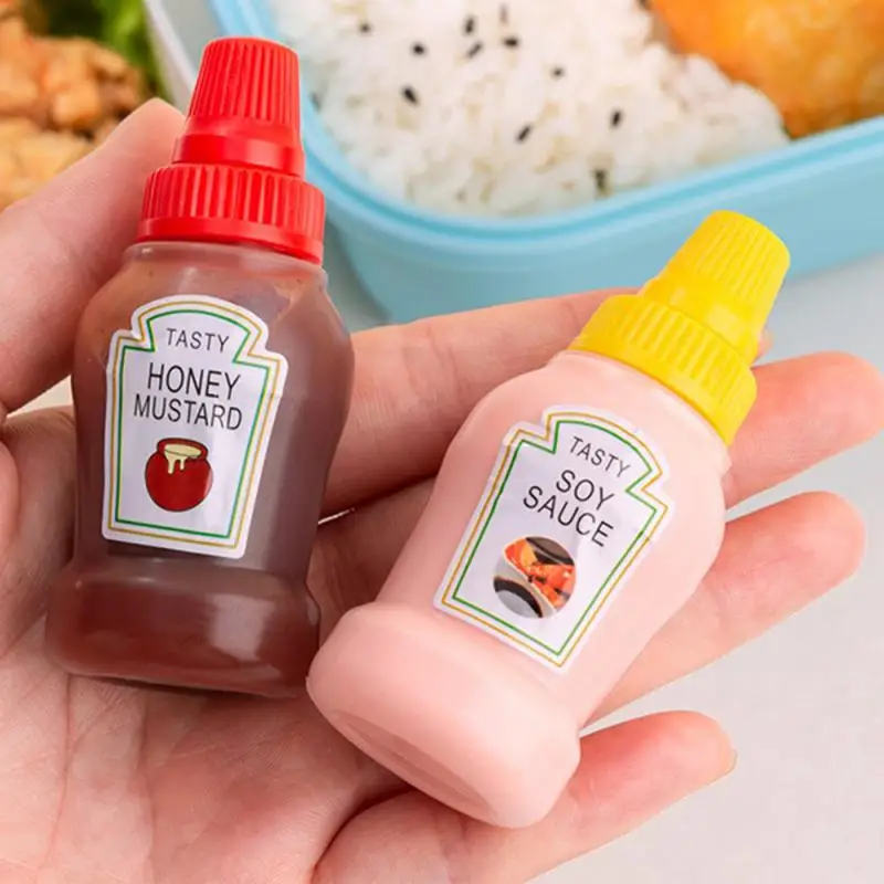 4pcs Mini Sauce Bottle Refillable Ketchup Honey Salad Containers Bottles Portable Sauce Jars Lunch Box Dressing Dispensers Box