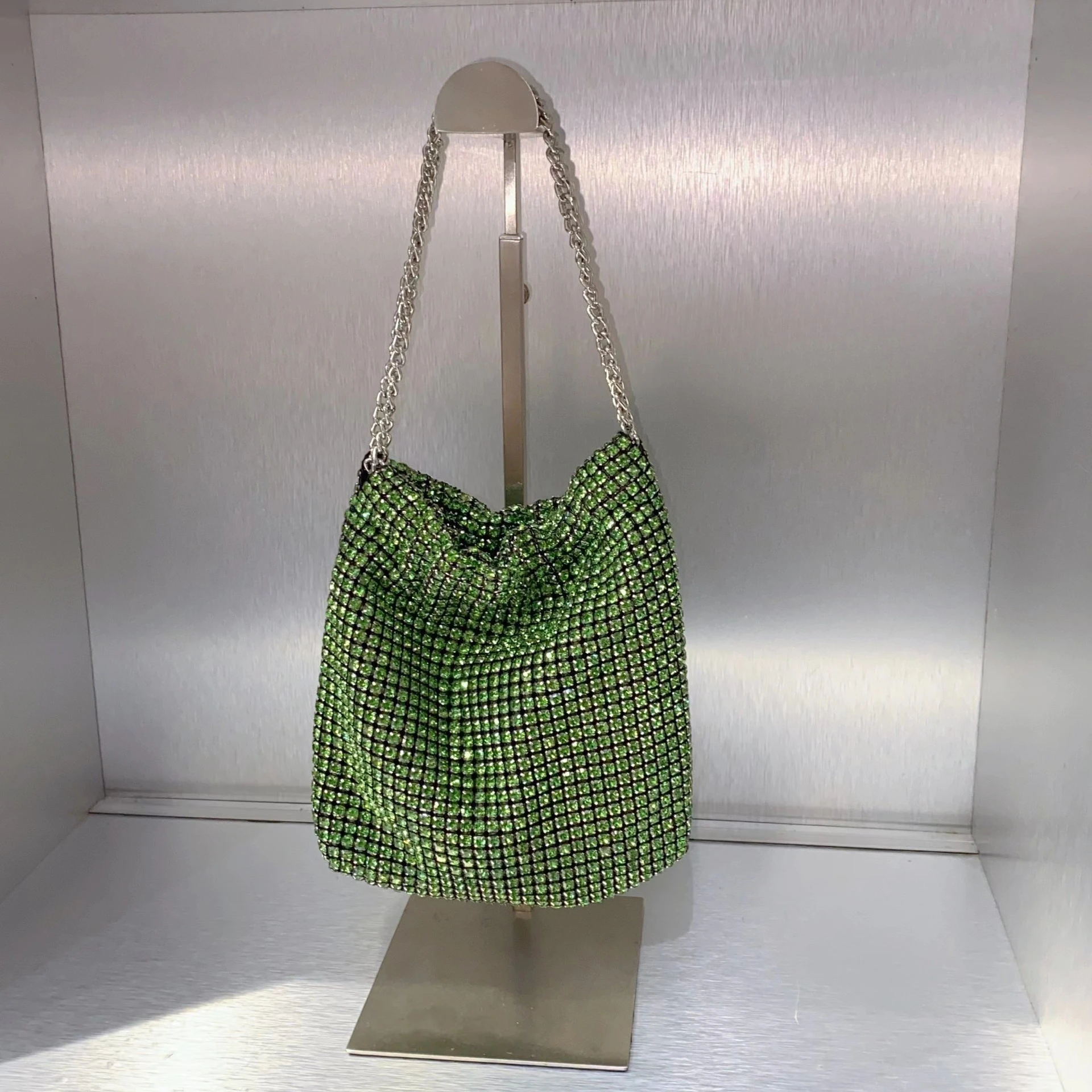 diamond-encrusted small square bag, personalized simple premium dinner bag chain single shoulder armpit bag