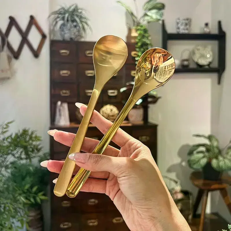 Long Handle Round Spoon in Red Gold: Ideal for Sturdy Stainless Steel Dinner stirring utensils