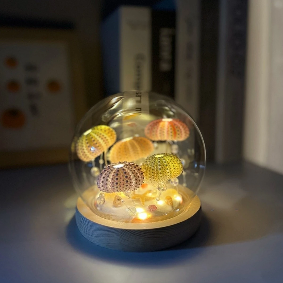 Handmade Sea Urchin Jellyfish Lamp LED Night Light Ornaments DIY Bedside Night Bedroom Desk Decor Birthday Gifts Table Lamp