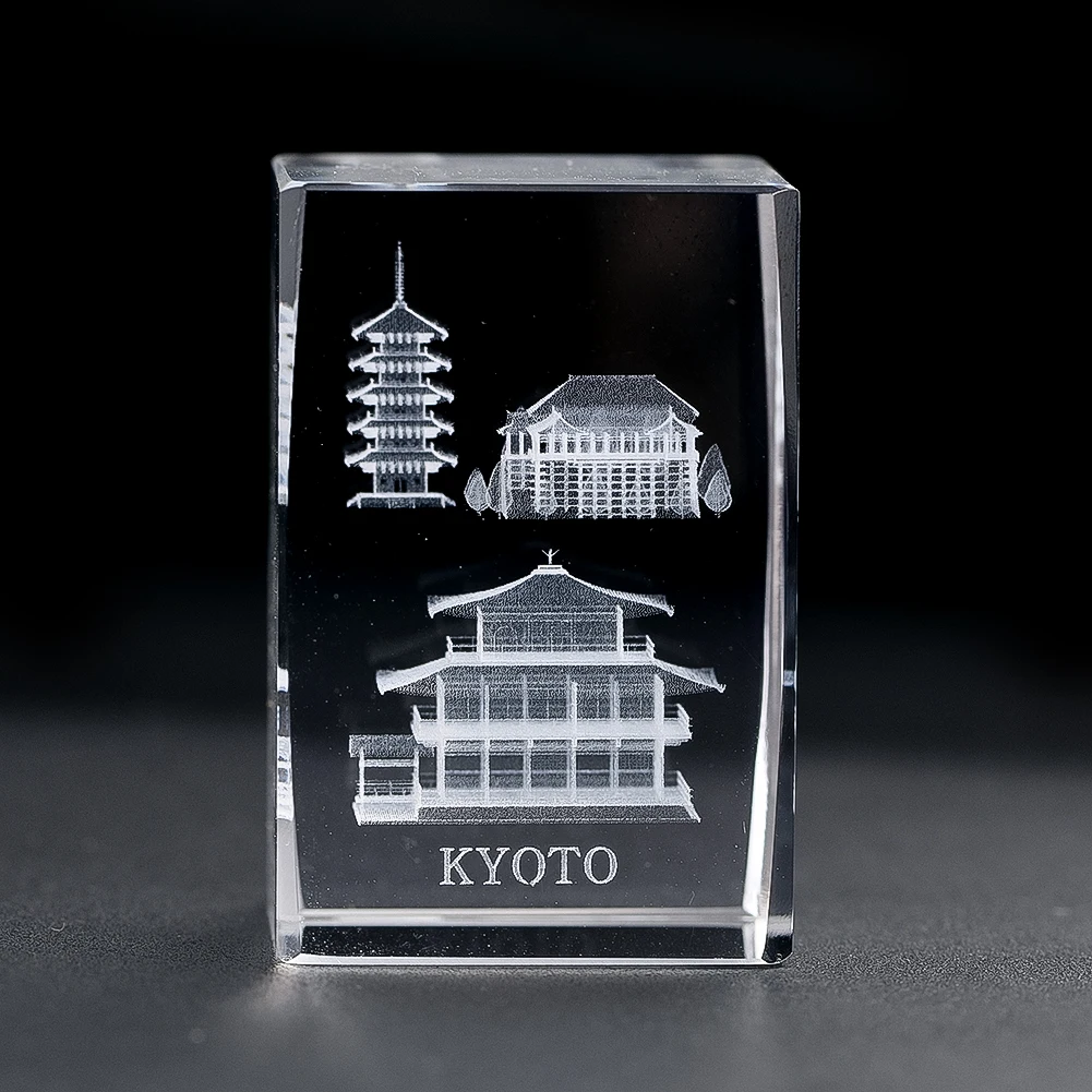 Exquisite Kristallglas-Lasergravur, japanische antike Architektur-Dekorationen, ideale Reise-Andenken, Studie, Ornamente, Geschenke