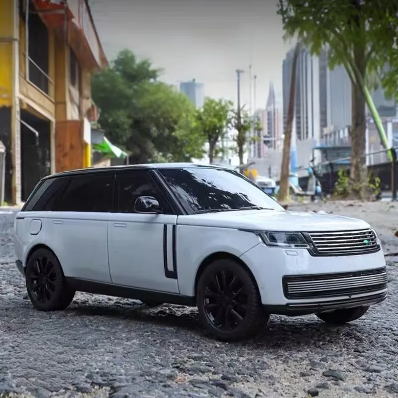 

2023 1/18 Land Range Rover SUV Alloy Car Model Diecast Metal Off-road Vehicle Car Model Sound and Light Simulation Kids Toy Gift