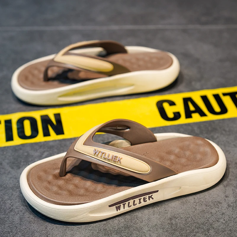 Men's Outdoor Sandals Summer Thick Bottom Soft Sole Fashionable Couples Slip-On Casual EVA PVC Beach Shoes Comfortable Flip