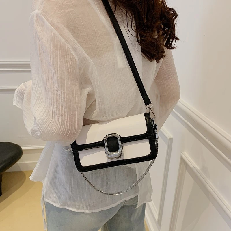 

Fashionable Women's Luxury Vintage Tote Bag With Minimalist Letter Logo Casual Business Commuter Solid Color