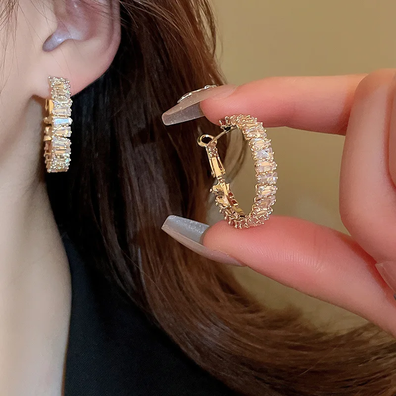Light luxury style square zircon circle silver needle stud earrings fashionable and exquisite niche temperament high-end