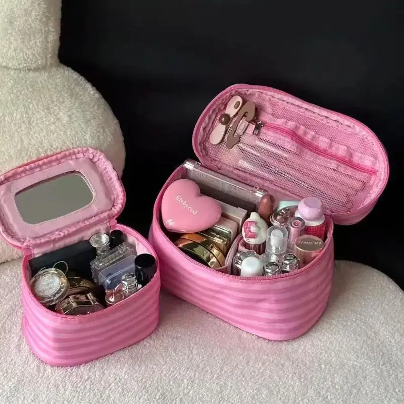 Rosa gestreifter, geräumiger, tragbarer Reise-Make-up-Beutel mit Spiegel, Handtasche für Toilettenartikel, Organizer für Frauen, Geschenk für Damen – Detail 1