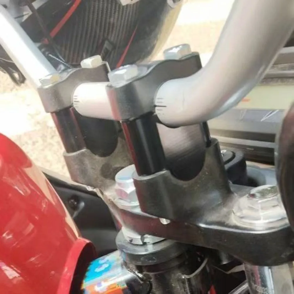 28mm / 1-1/8 Inch Motorcycle Handlebar Riser Aluminum Alloy 30mm Height Motorcycle Bar Clamps Includes Bolts and Washers