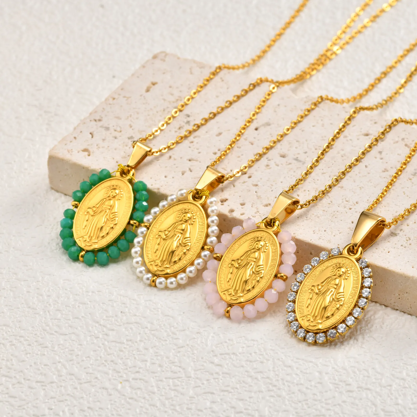 Personalisierte Zirkon-Halskette mit Jungfrau Maria-Anhänger für Frauen, vergoldete Halskette aus Edelstahl, religiöser Gebets-Amulett-Schmuck – Detail 6