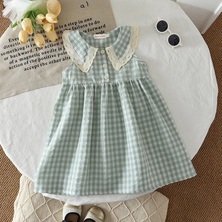 Green and Fresh Casual Girls' Suit for 3-7 Years Old Daily Wear Collared Sleeveless Plaid Dress Korean Version
