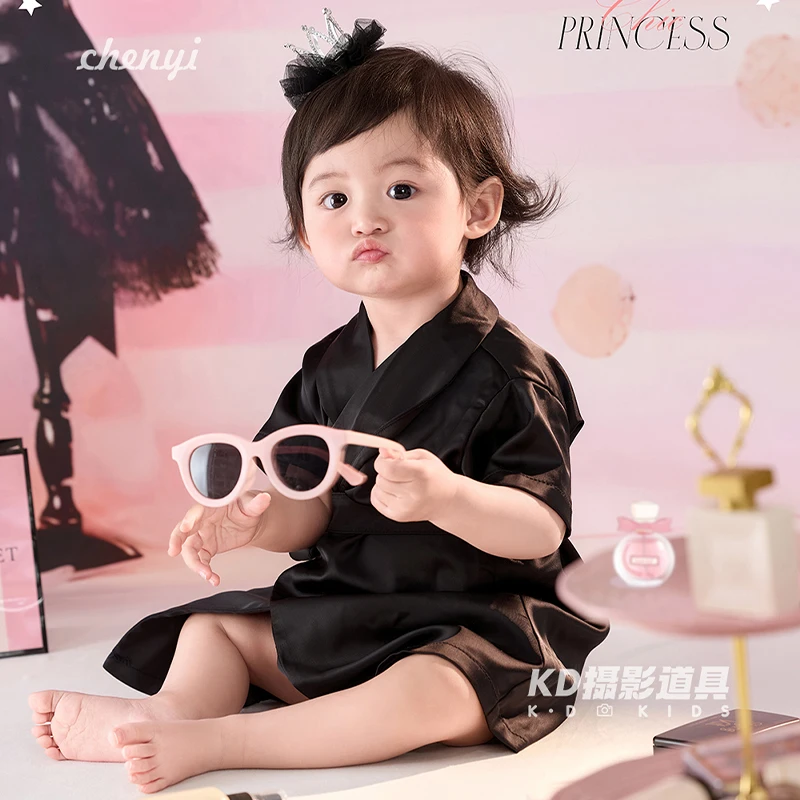 1 Year Old Newborn Photography Props Beauty Bloggers Theme Baby Black Satin Robe with Headpiece, Cute Infant Photoshoot Costume