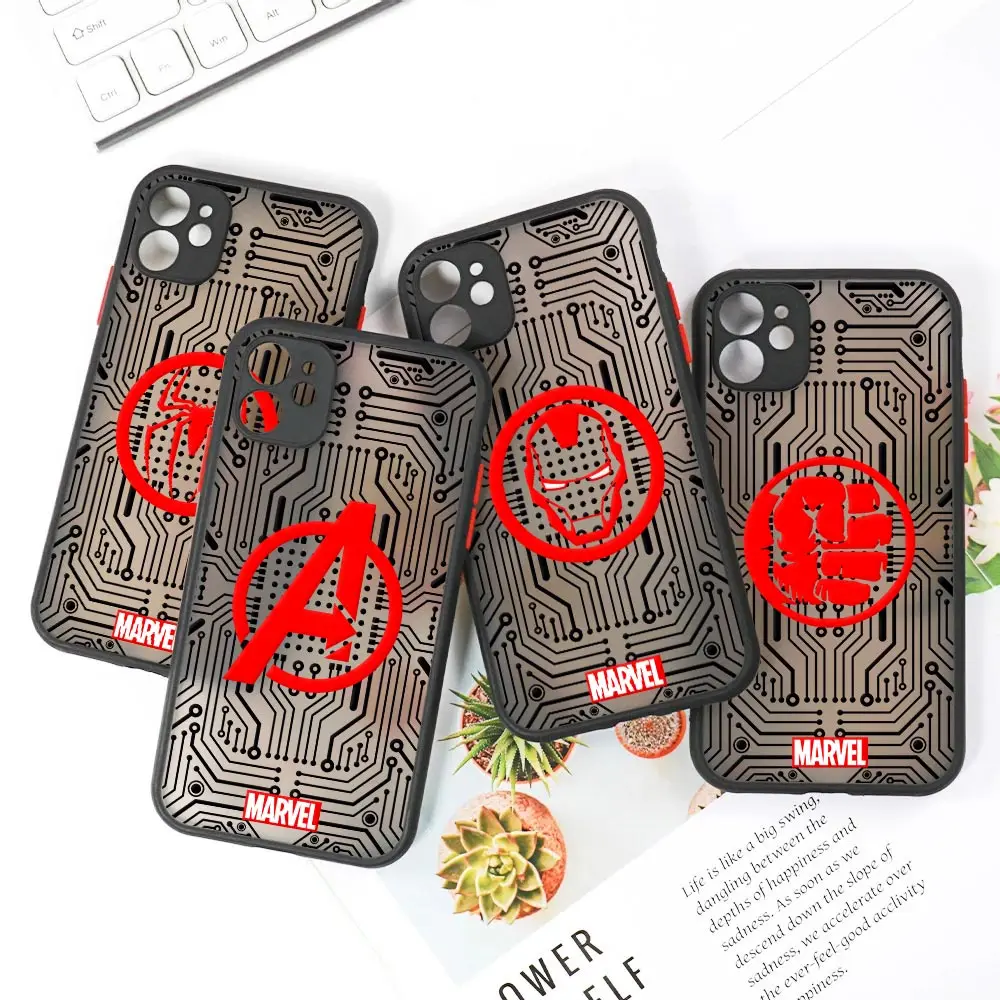 Funda Translúcida Mate con Logotipo de Marvel Avengers para iPhone 17E 17 16 16E 15 14 13 12 11 Pro Max 17 Air 8 Plus XR XS, Resistente a Impactos