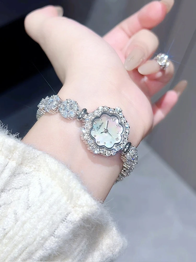Sotoiru Luxury Women Watches Zircon Elegant Petal Shape Quartz Wristwatch for Cocktail Dresses Party Accessory Women Gifts