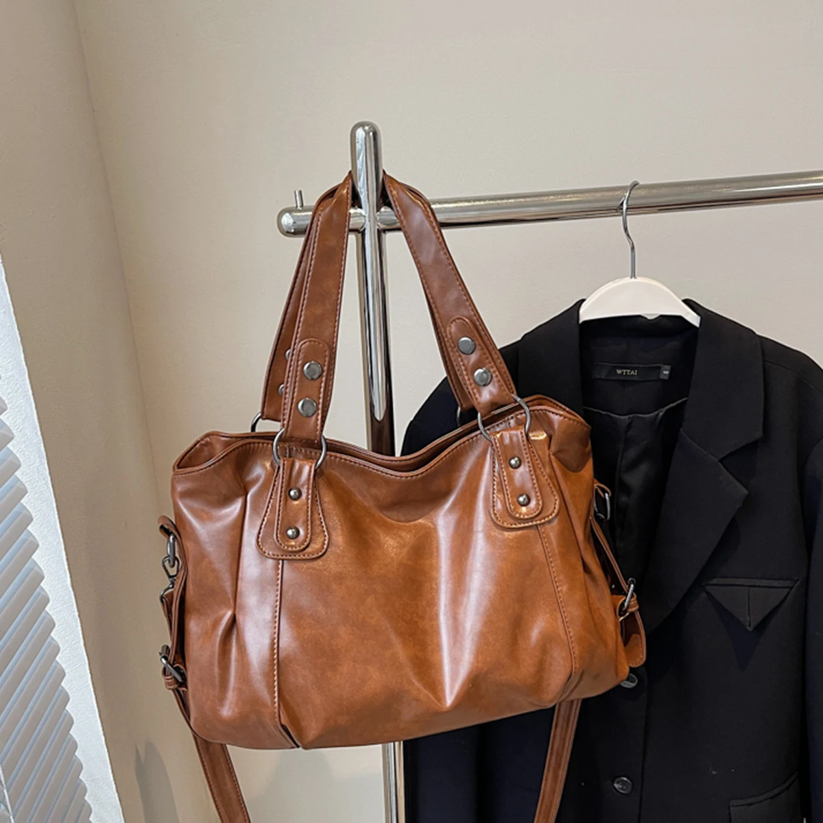 Tas Selempang Mengkilap Minimalis – Tas Tangan PU Berlapis Ritsleting Kapasitas Besar Tali Dapat Dilepas Tas Bahu Perjalanan Sehari-hari yang Nyaman