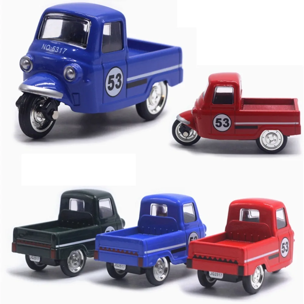 Modèle de véhicule à trois roues de conception de dessin animé, voiture de recul en alliage, porte de style rétro, peut ouvrir la circulation, jouets, nouveau, 1:43