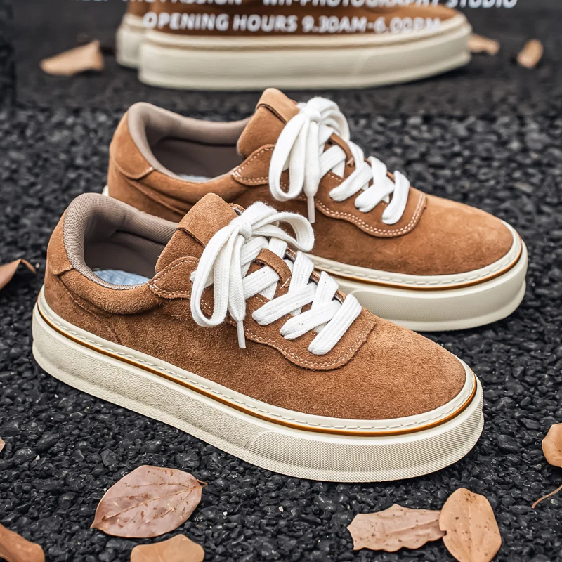 

Autumn New Men's Vulcanize Shoes Trendy Lace-Up Skateboard Shoes for Men Comfort Versatile Platform Shoes Men zapatos de hombre