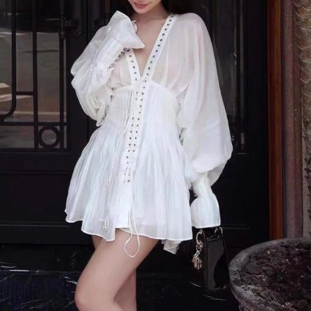 TWOTWINSTYLE Loose Elegant Mini Dress For Women V Neck Lantern Sleeve Minimalist Patchwork Lace Up Solid Dresses Female Fashion