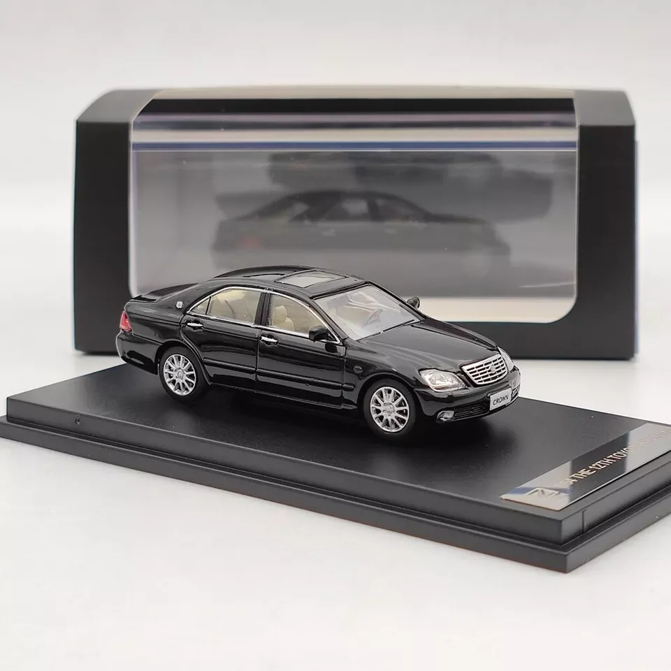 CROWN BLACK 1:64 SKALA BY DCM Car Collection Limited Edition Hobby Toys