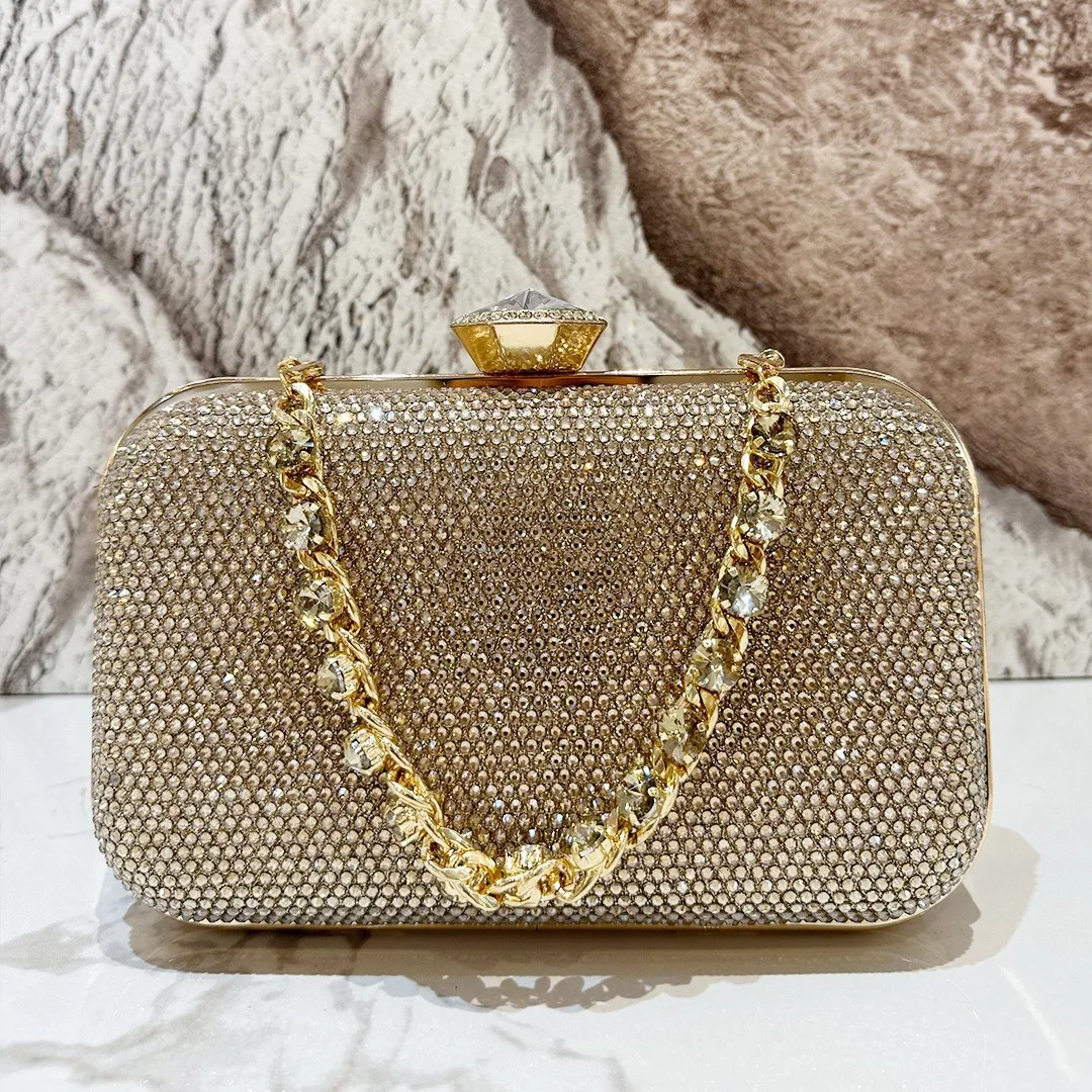 dinner  is simple and high-end, large-capacity shoulder messenger versatile light luxury dinner bag (single does not sell)