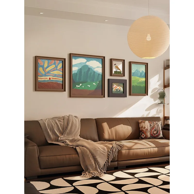 

French retro wind green living room decoration sofa background wall painting mirror